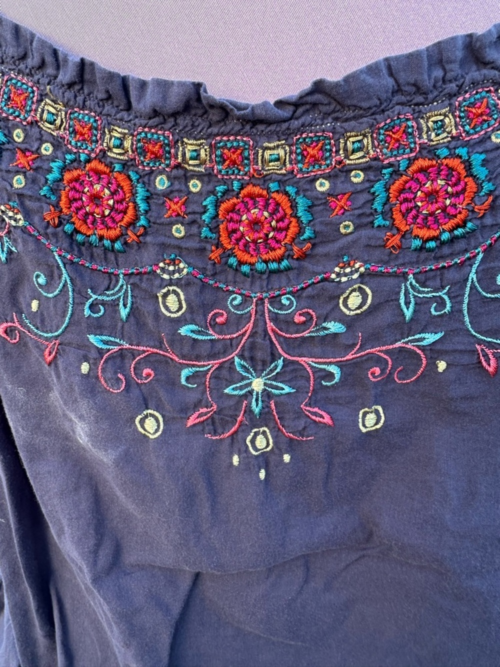 Johnny Was Navy Embroidered Floral Peasant Top - Picture 7 of 8